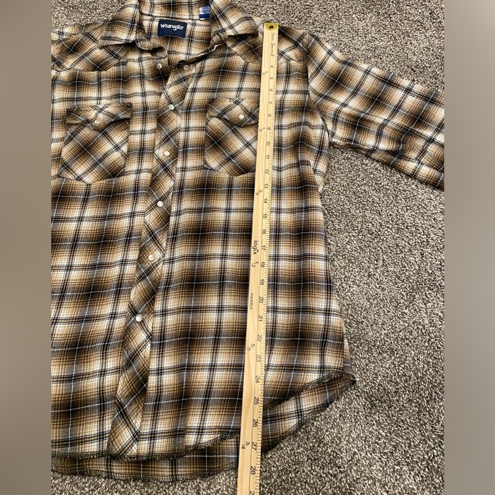 Wrangler Vintage Neutral Color Plaid Pearl Snap Long Sleeve Western Shirt - Picture 9 of 9